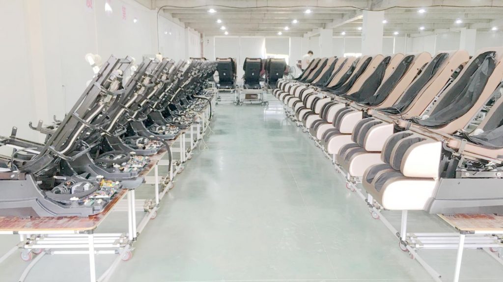 Hệ thống nhà xưởng của Okusaki rộng rãi ,thoáng mát và hiện đại