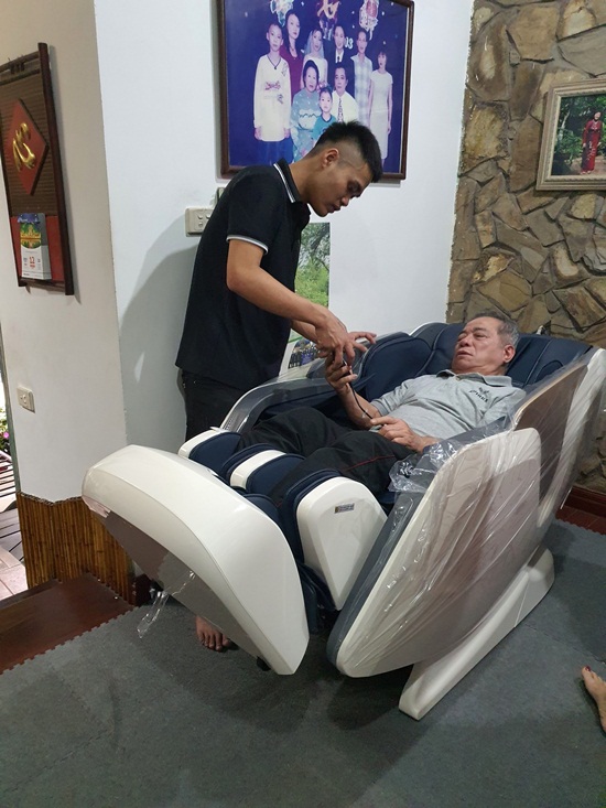thuê ghế massage