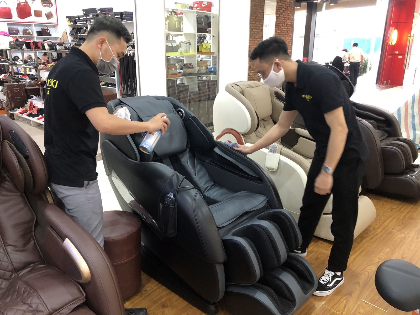 Chế độ hậu mãi, bảo trì trọn đời ghế massage Okusaki